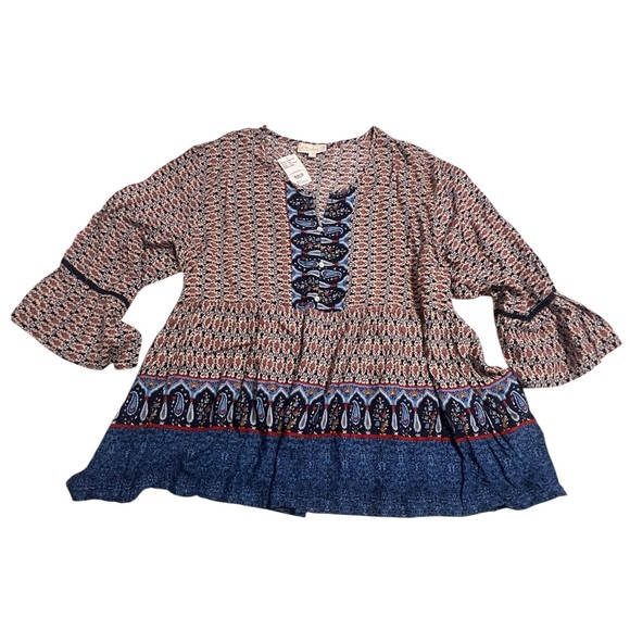 Suzanne Betro Tops - Weekend Suzanne Betro Tunic 4X Blue Red Paisley